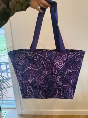 Vera Bradley Large Tote Bag - purple paisley amethyst